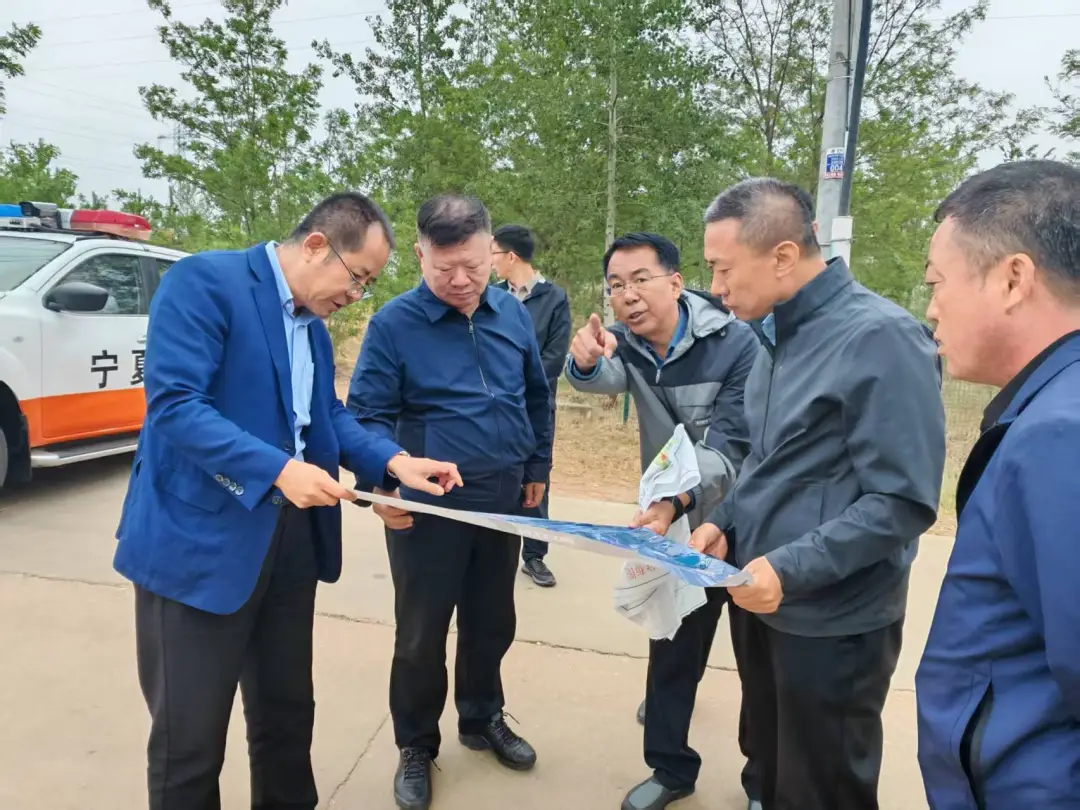宁夏建投、宁夏交投党委副书记、总经理李志国双节前深入一线调研指导工作
